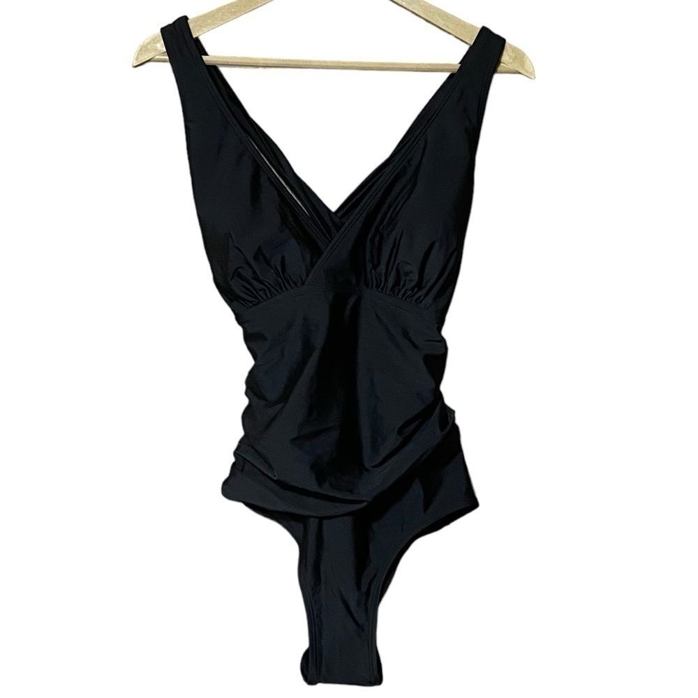 Eddie Bauer Swimsuit Women’s Large Black One Piece Swimwear Beachwear Vacay NWT